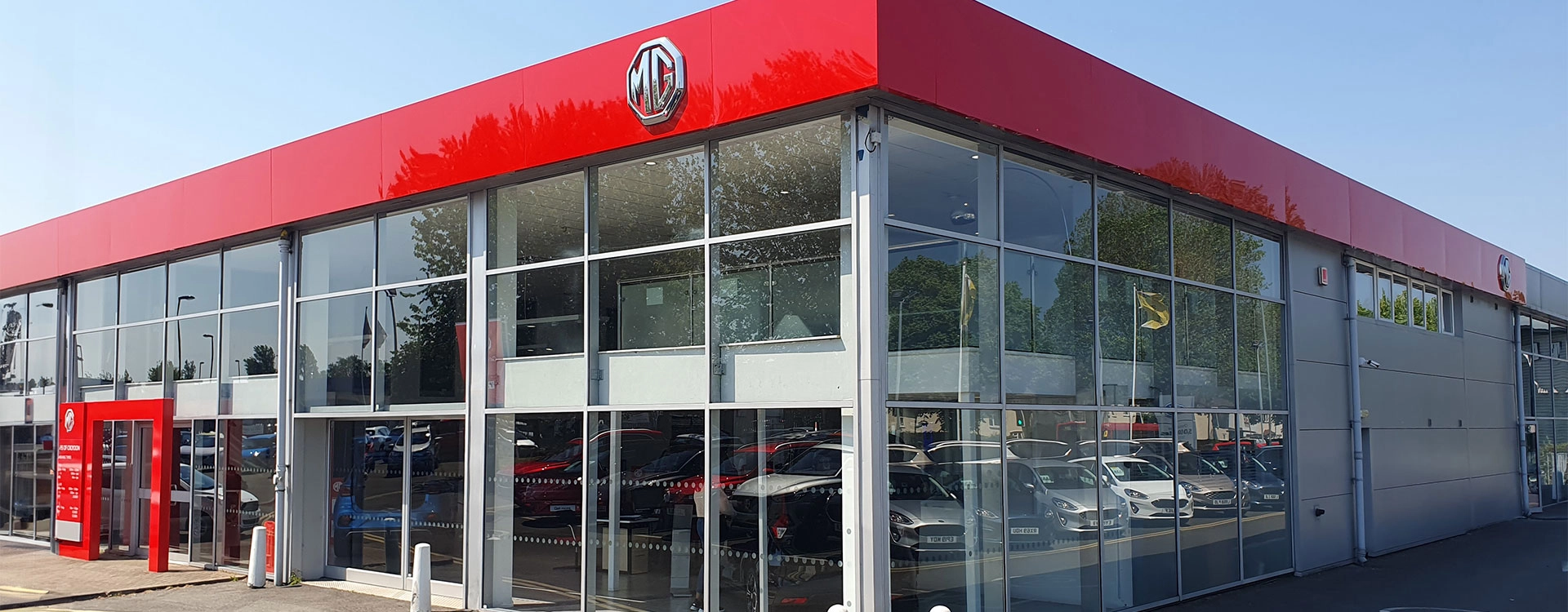 Invicta MG Croydon showroom exterior