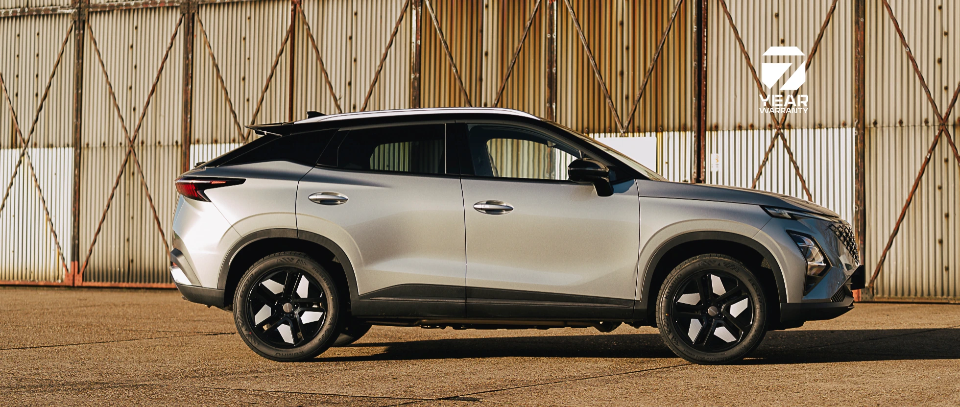 Omoda 5 Hybrid Knight hero image