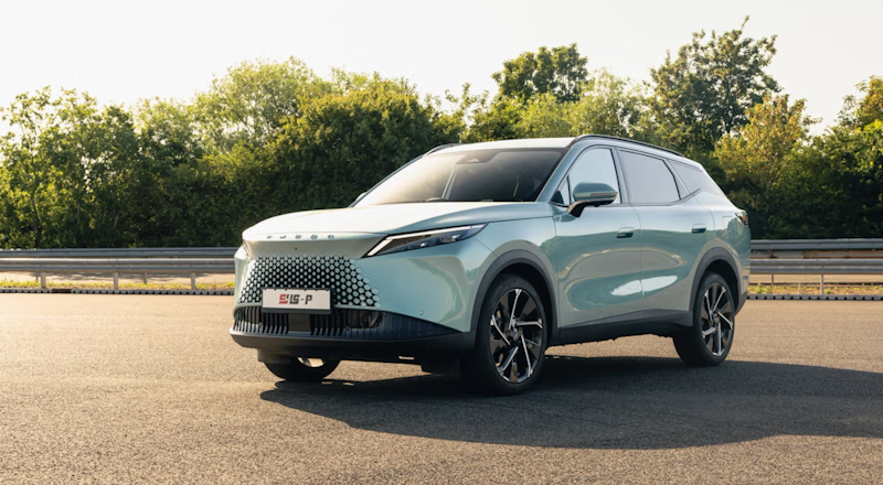 Omoda 7 SHS Plug-in Hybrid Knight Offer